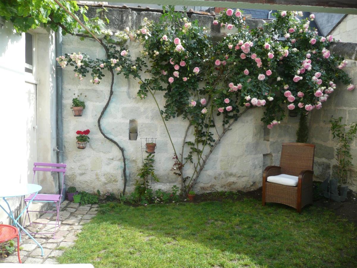 Cosy Flat 2 Eme Etage Vue Chateau Loire A Velo سوموور المظهر الخارجي الصورة